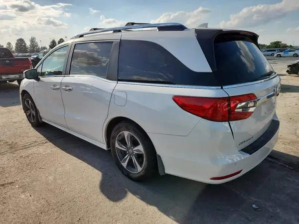 5FNRL6H88JB027123 2018 HONDA ODYSSEY - Image 2
