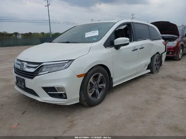 5FNRL6H88JB038655 2018 HONDA ODYSSEY - Image 2