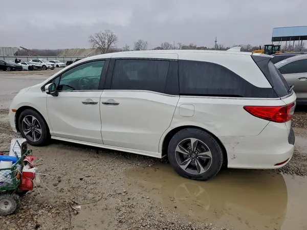 5FNRL6H88JB053124 2018 HONDA ODYSSEY - Image 2