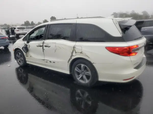 5FNRL6H88JB061076 2018 HONDA ODYSSEY - Image 2