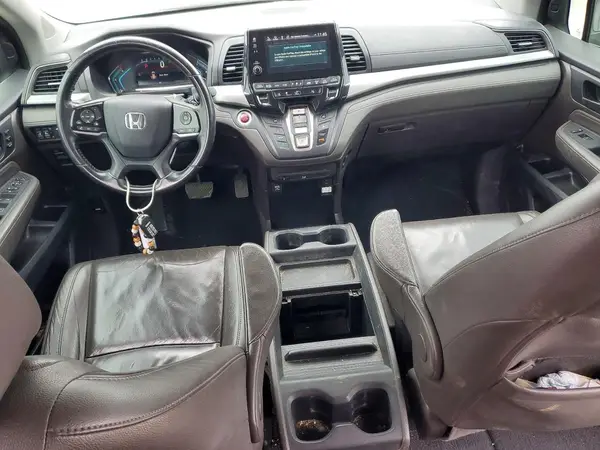 5FNRL6H88JB061739 2018 HONDA ODYSSEY - Image 8
