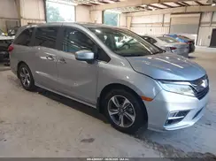 5FNRL6H88JB069100 2018 HONDA ODYSSEY