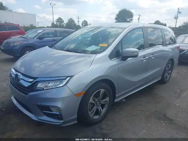 5FNRL6H88JB077505 2018 HONDA ODYSSEY - Image 2