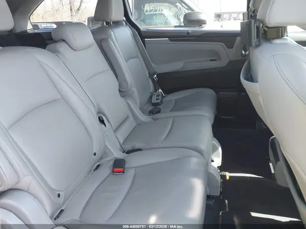 5FNRL6H88KB105630 2019 HONDA ODYSSEY - Image 8