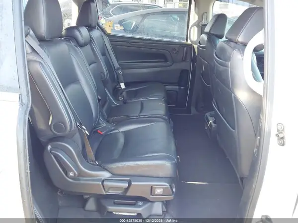 5FNRL6H88MB032150 2021 HONDA ODYSSEY - Image 8