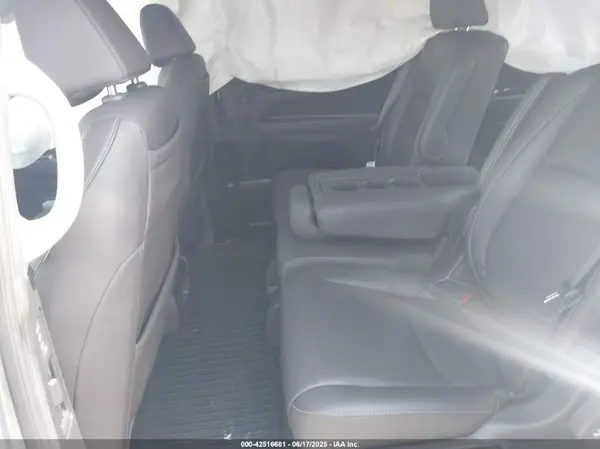 5FNRL6H88NB005998 2022 HONDA ODYSSEY - Image 8