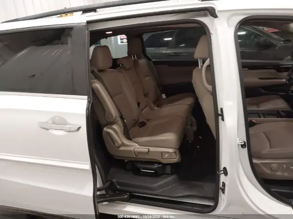 5FNRL6H88NB046826 2022 HONDA ODYSSEY - Image 8