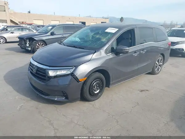 5FNRL6H88NB069247 2022 HONDA ODYSSEY - Image 2