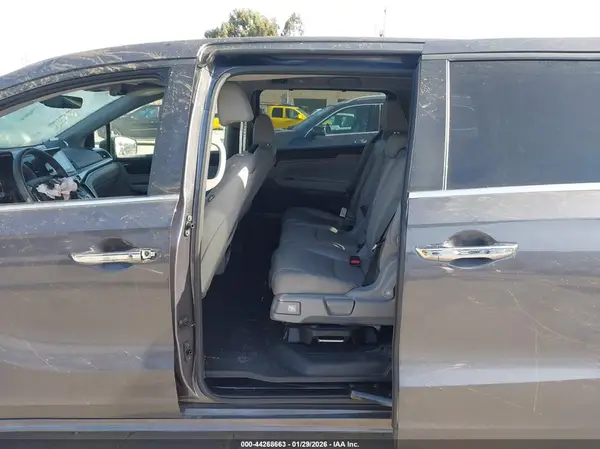 5FNRL6H88NB069247 2022 HONDA ODYSSEY - Image 8