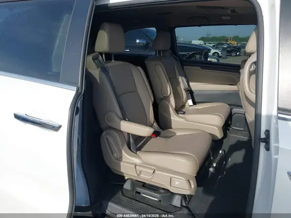 5FNRL6H88PB036039 2023 HONDA ODYSSEY - Image 8