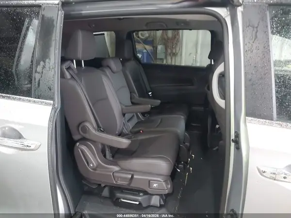 5FNRL6H88RB058688 2024 HONDA ODYSSEY - Image 8