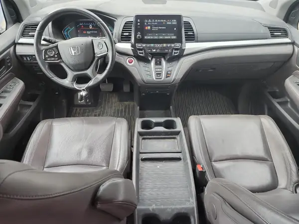 5FNRL6H89JB001811 2018 HONDA ODYSSEY - Image 8