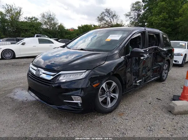 5FNRL6H89JB016289 2018 HONDA ODYSSEY - Image 2