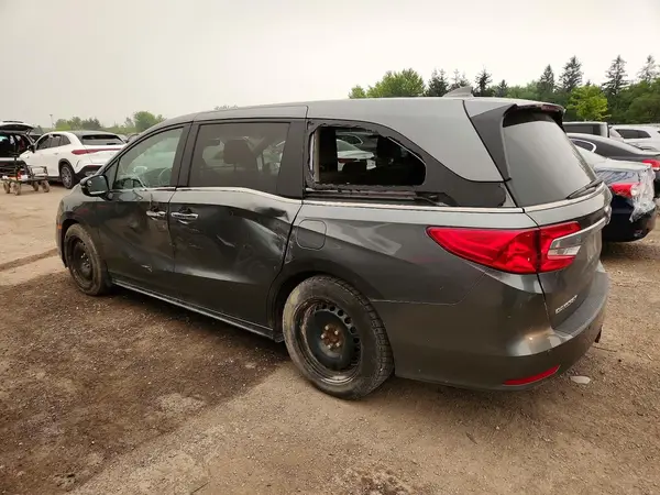 5FNRL6H89JB500317 2018 HONDA ODYSSEY - Image 2