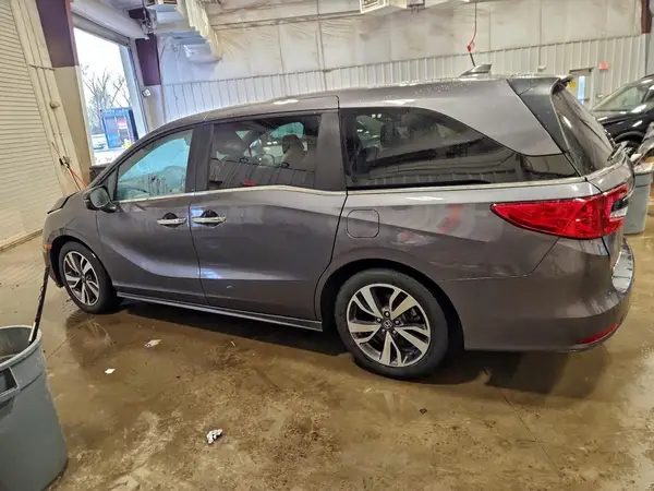 5FNRL6H89NB044986 2022 HONDA ODYSSEY - Image 2