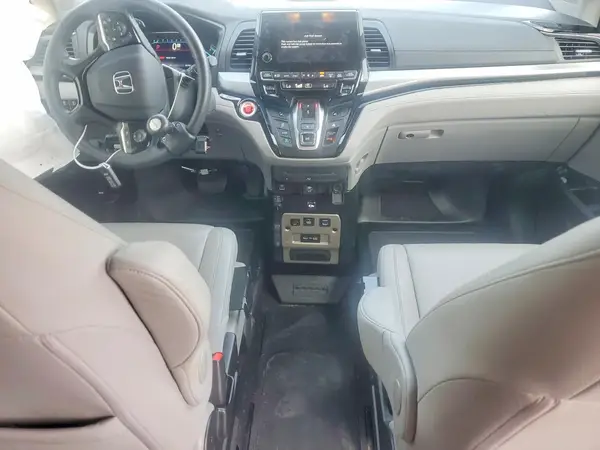 5FNRL6H89PB011215 2023 HONDA ODYSSEY - Image 8