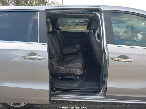 5FNRL6H89PB014003 2023 HONDA ODYSSEY - Image 8