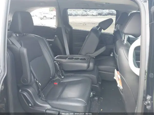 5FNRL6H89PB022036 2023 HONDA ODYSSEY - Image 8