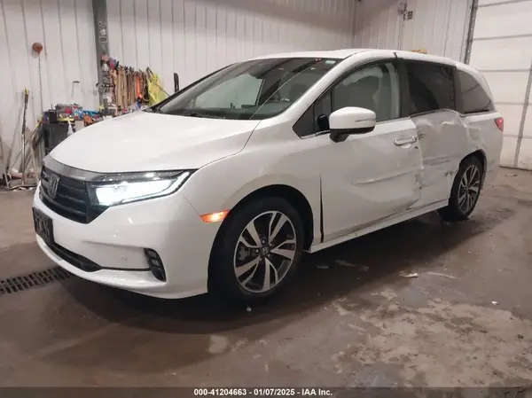 5FNRL6H89PB056266 2023 HONDA ODYSSEY - Image 2
