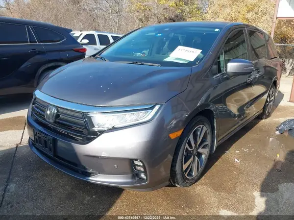 5FNRL6H89RB002694 2024 HONDA ODYSSEY - Image 2