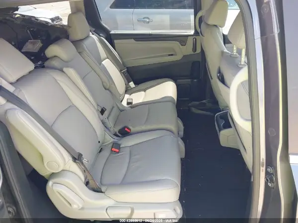 5FNRL6H89RB026543 2024 HONDA ODYSSEY - Image 8