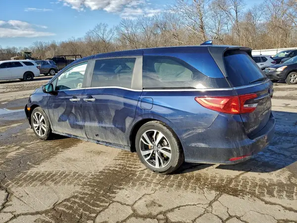5FNRL6H89RB032925 2024 HONDA ODYSSEY - Image 2