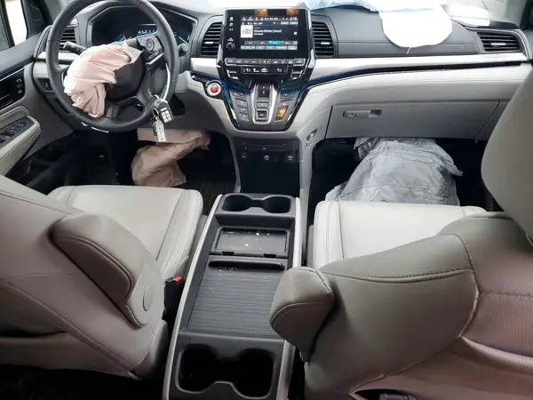 5FNRL6H89RB038434 2024 HONDA ODYSSEY - Image 8