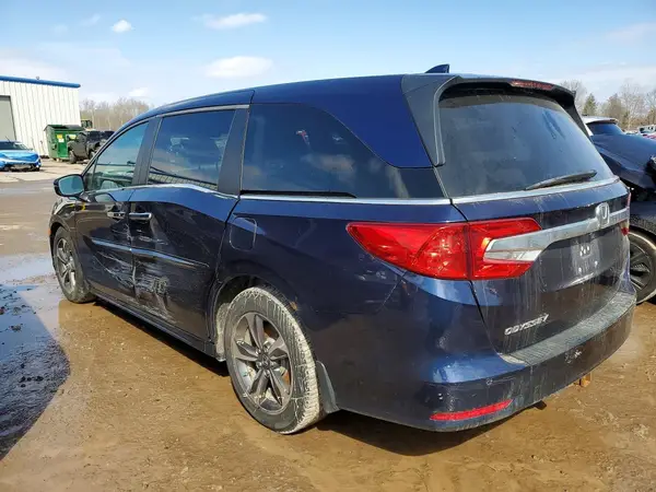5FNRL6H8XJB001428 2018 HONDA ODYSSEY - Image 2