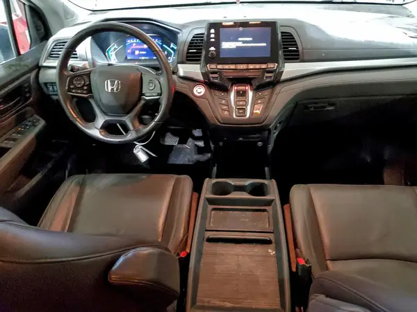 5FNRL6H8XJB002028 2018 HONDA ODYSSEY - Image 8