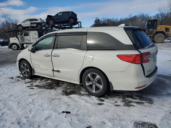 5FNRL6H8XJB002806 2018 HONDA ODYSSEY - Image 2