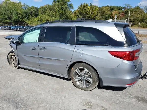 5FNRL6H8XJB006550 2018 HONDA ODYSSEY - Image 2