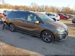 5FNRL6H8XJB008475 2018 HONDA ODYSSEY