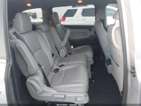5FNRL6H8XJB020397 2018 HONDA ODYSSEY - Image 8
