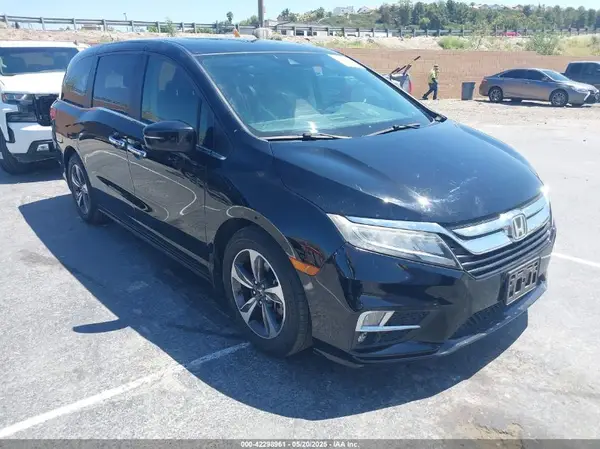 5FNRL6H8XJB026247 2018 HONDA ODYSSEY - Image 1