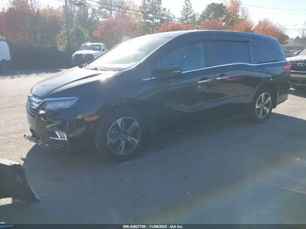 5FNRL6H8XJB028614 2018 HONDA ODYSSEY - Image 2