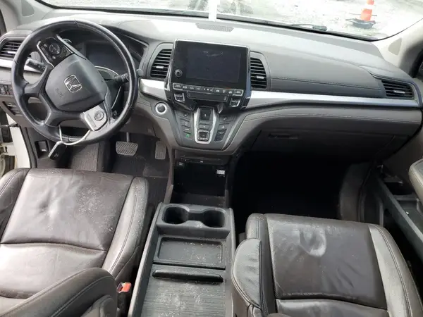 5FNRL6H8XJB063654 2018 HONDA ODYSSEY - Image 8