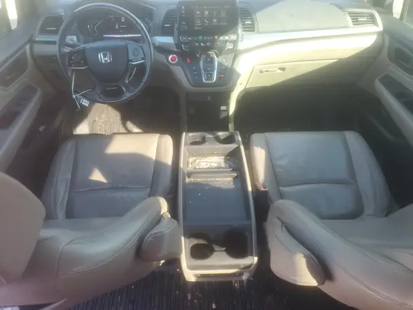 5FNRL6H8XJB076873 2018 HONDA ODYSSEY - Image 8