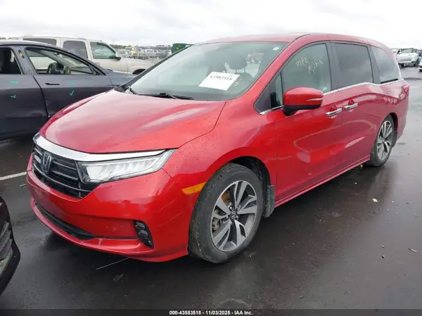 5FNRL6H8XPB014625 2023 HONDA ODYSSEY - Image 2