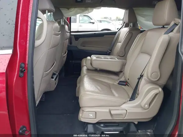 5FNRL6H8XPB014625 2023 HONDA ODYSSEY - Image 8
