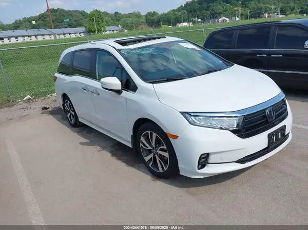 5FNRL6H8XPB038875 2023 HONDA ODYSSEY - Image 1