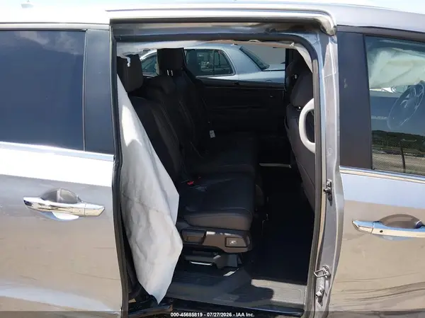 5FNRL6H8XPB043624 2023 HONDA ODYSSEY - Image 8