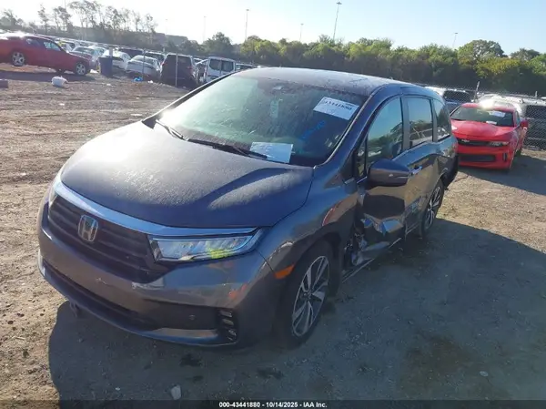 5FNRL6H8XPB074923 2023 HONDA ODYSSEY - Image 2