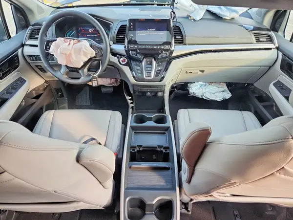 5FNRL6H8XRB004339 2024 HONDA ODYSSEY - Image 8