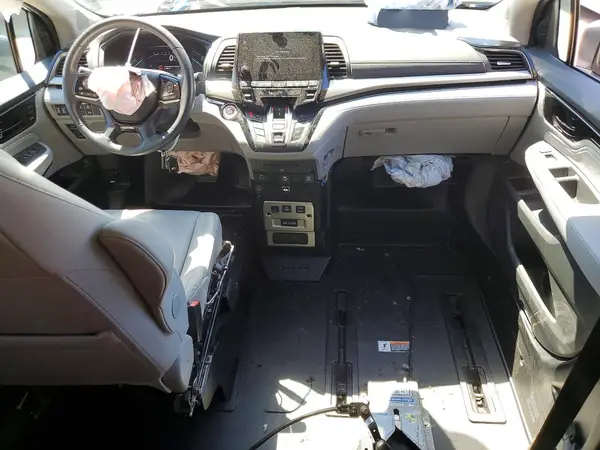 5FNRL6H8XRB007774 2024 HONDA ODYSSEY - Image 8