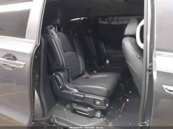 5FNRL6H8XRB032500 2024 HONDA ODYSSEY - Image 8