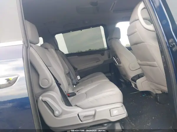5FNRL6H8XRB052827 2024 HONDA ODYSSEY - Image 8
