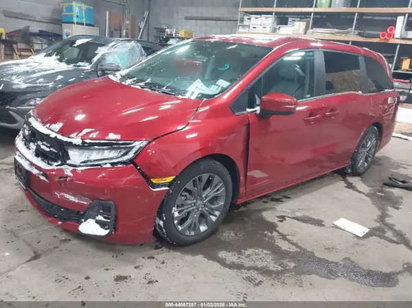 5FNRL6H8XSB057550 2025 HONDA ODYSSEY - Image 2