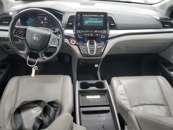 5FNRL6H90JB015427 2018 HONDA ODYSSEY - Image 8