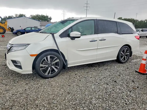 5FNRL6H90JB034754 2018 HONDA ODYSSEY - Image 1