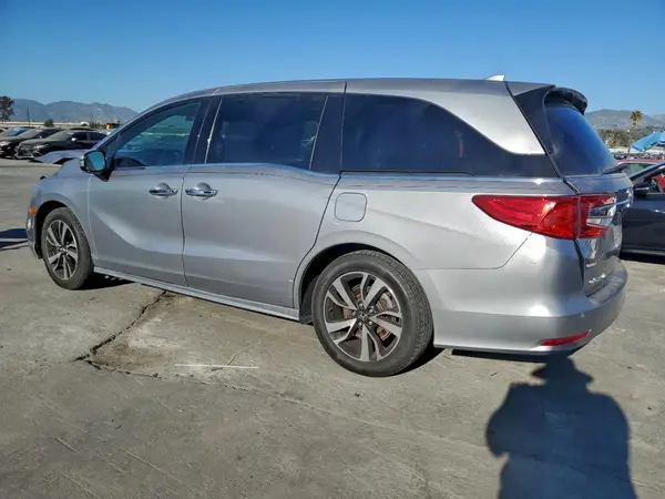 5FNRL6H90JB036410 2018 HONDA ODYSSEY - Image 2